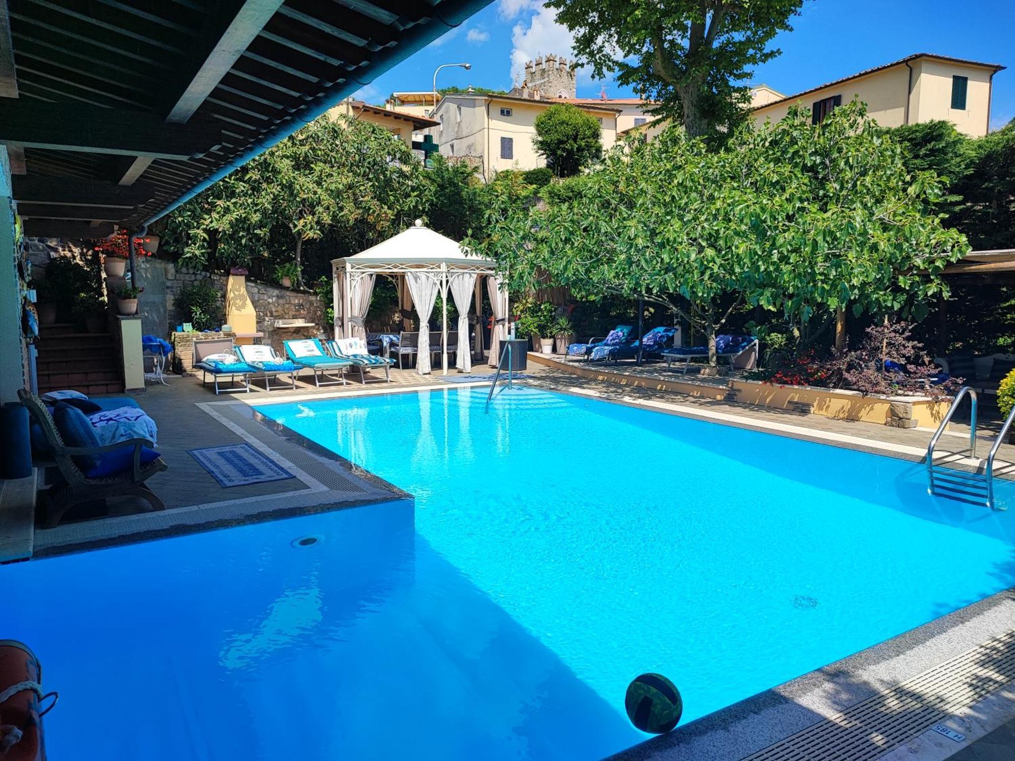 Villa Capo Corso Corsanico-Bargecchia Ngoại thất bức ảnh